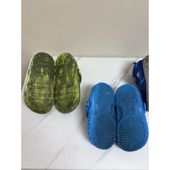 Boys Shoe Bundle Size 10C – Blue Crocs, Dino Clogs, OshKosh Sandals Lot - Picture 9 of 12